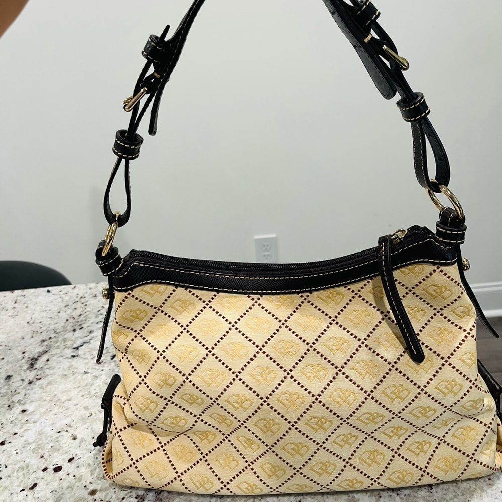 EUC  Elegant Cream and Black Quilted Shoulder Bag